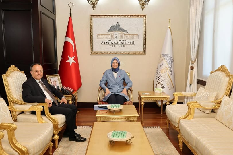 Afyonkarahisar Valisi Güran Yiğitbaşı, Ticaret ve Sanayi Odası Başkanı Serteser ile Buluştu