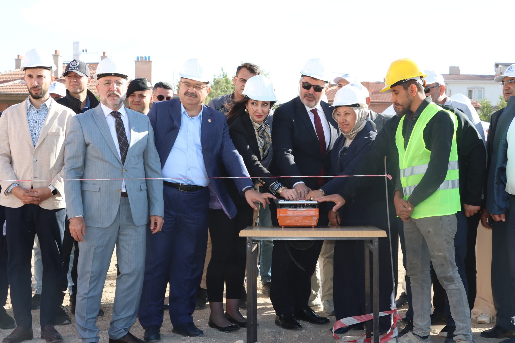 İscehisar Gençlik Merkezi Temel Atma Töreni Gerçekleştirildi