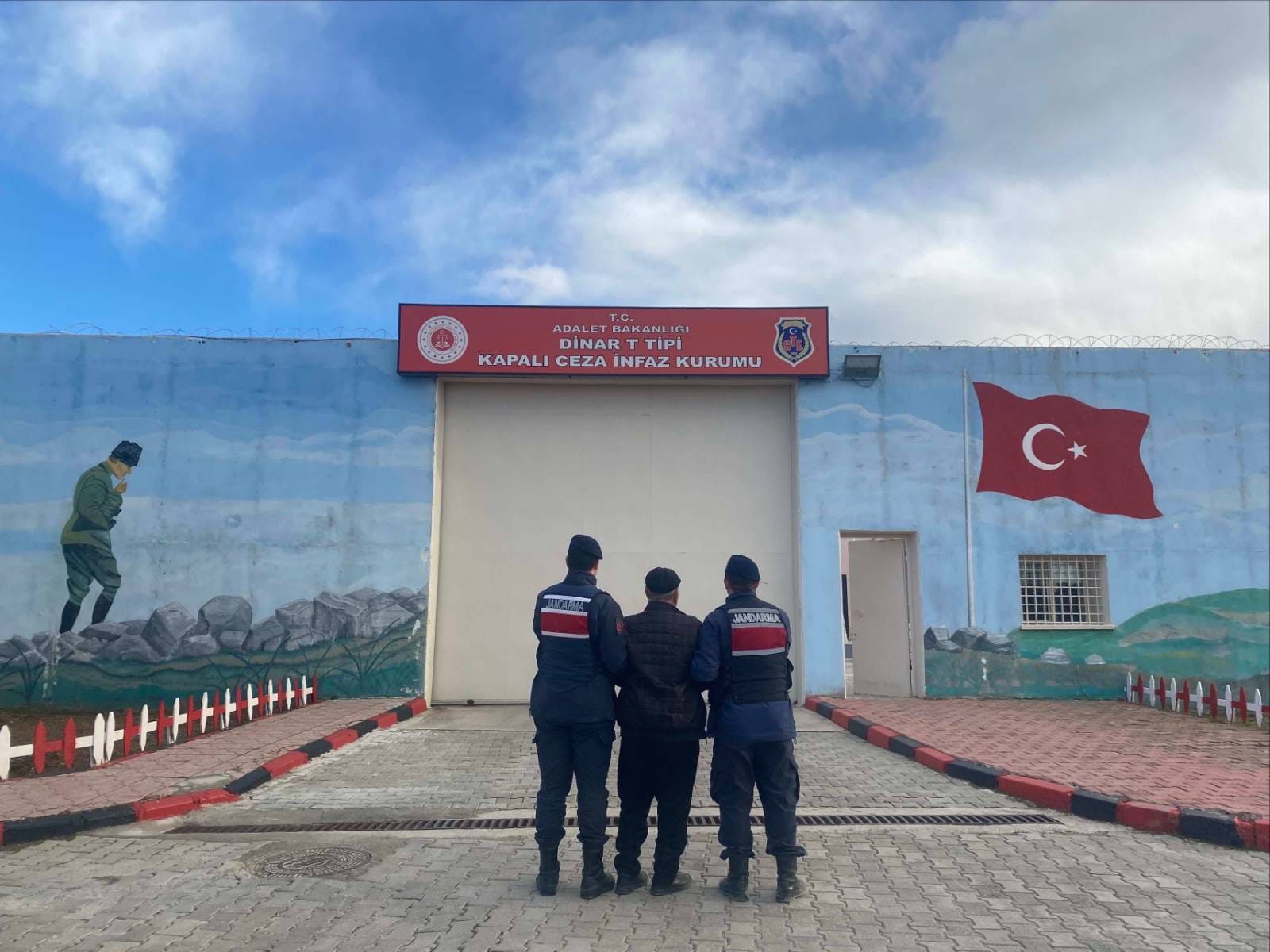 8 Yıl 4 Ay Hapis Cezası Bulunan Şahıs Tutuklandı