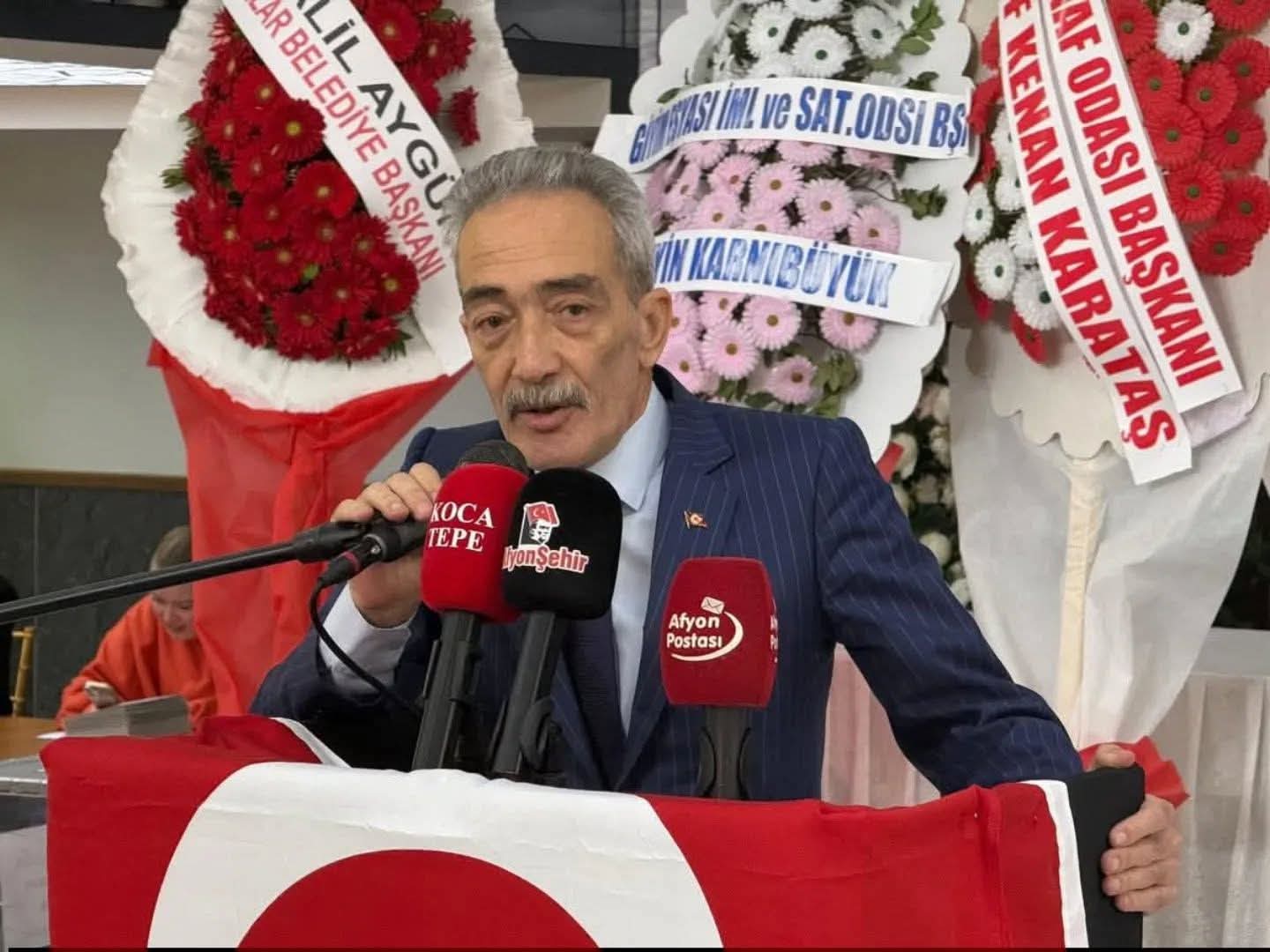 Afyon ESOB'da Cengiz Üstün Yeniden Başkan