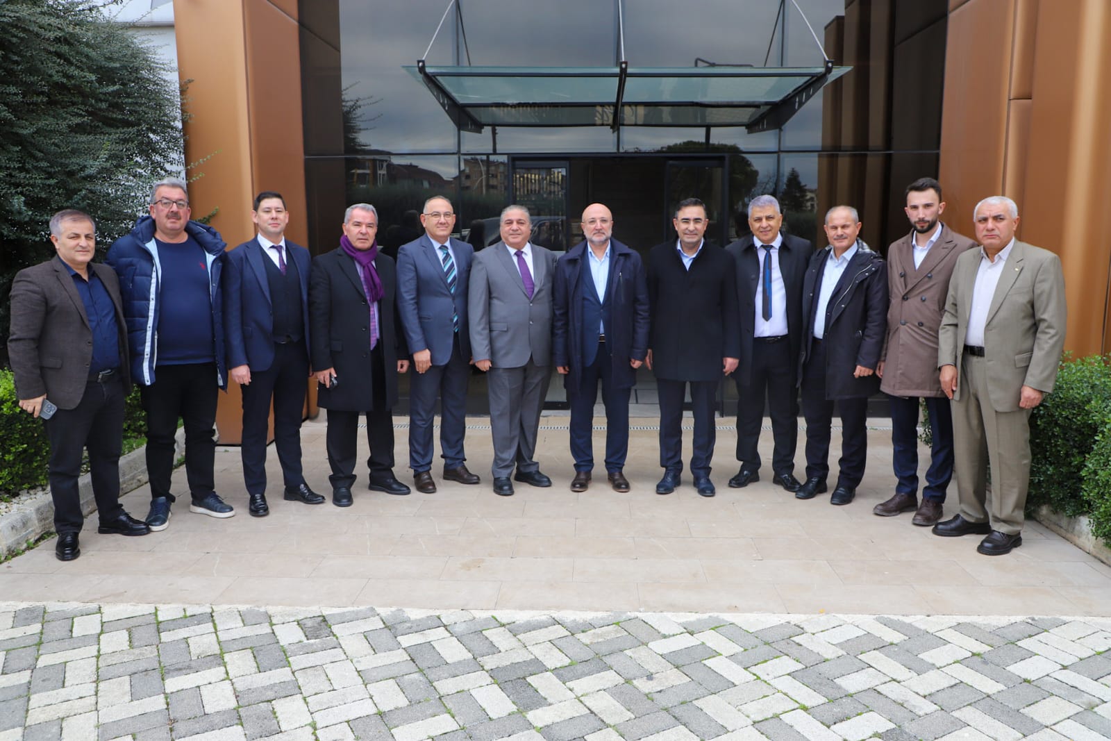 AK PARTİ AFYONKARAHİSAR HEYETİ BURSA’DA AFYONLULARLA BULUŞTU