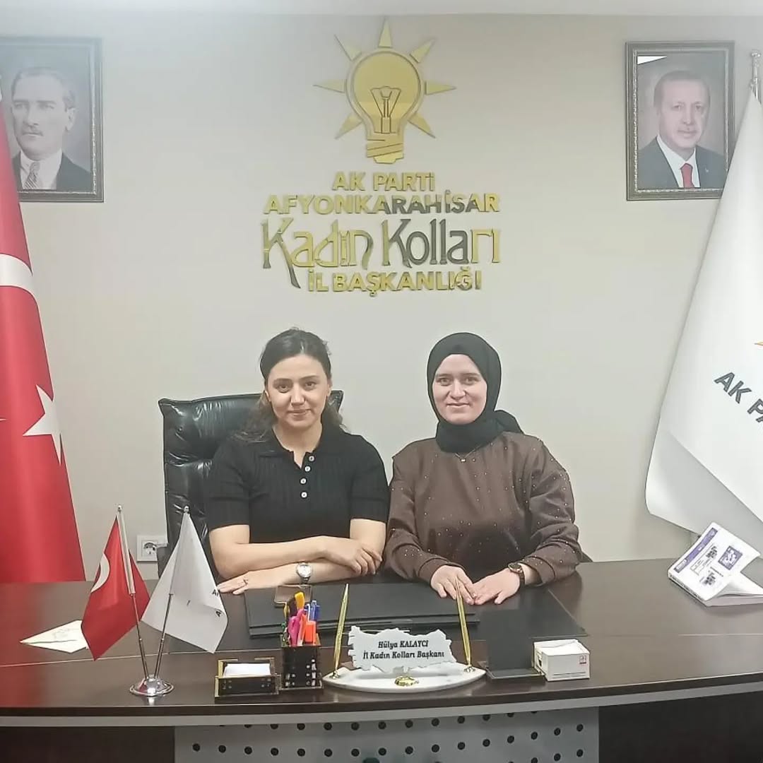 AK Parti Afyonkarahisar İl Kadın Kolları'ndan Nöbetçi Yönetim Kurulu Üyeleri Açıklaması