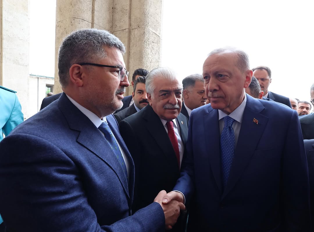 Ak Parti Grup Toplantısı İçin TBMM'ye Gelen Dünya Lideri Sn. Cumhurbaşkanı Karşılandı