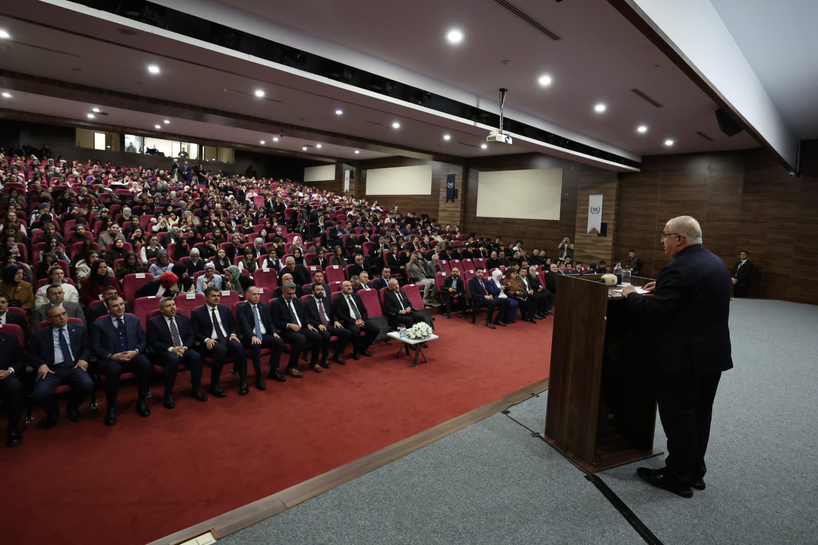 Bakan Güler, Konferansa Katıldı