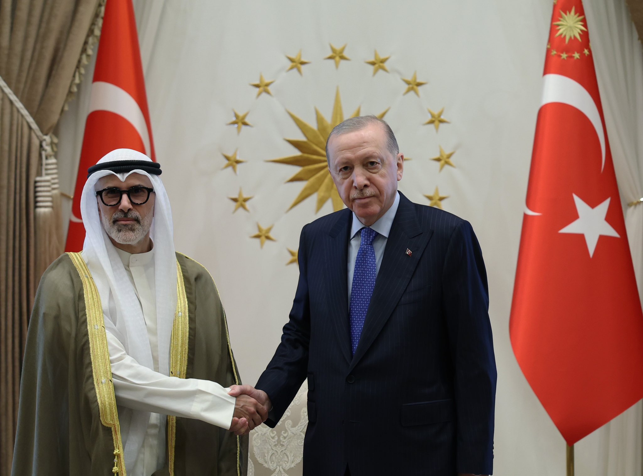 Cumhurbaşkanı Erdoğan, Kuveyt Dışişleri Bakanı ile görüştü