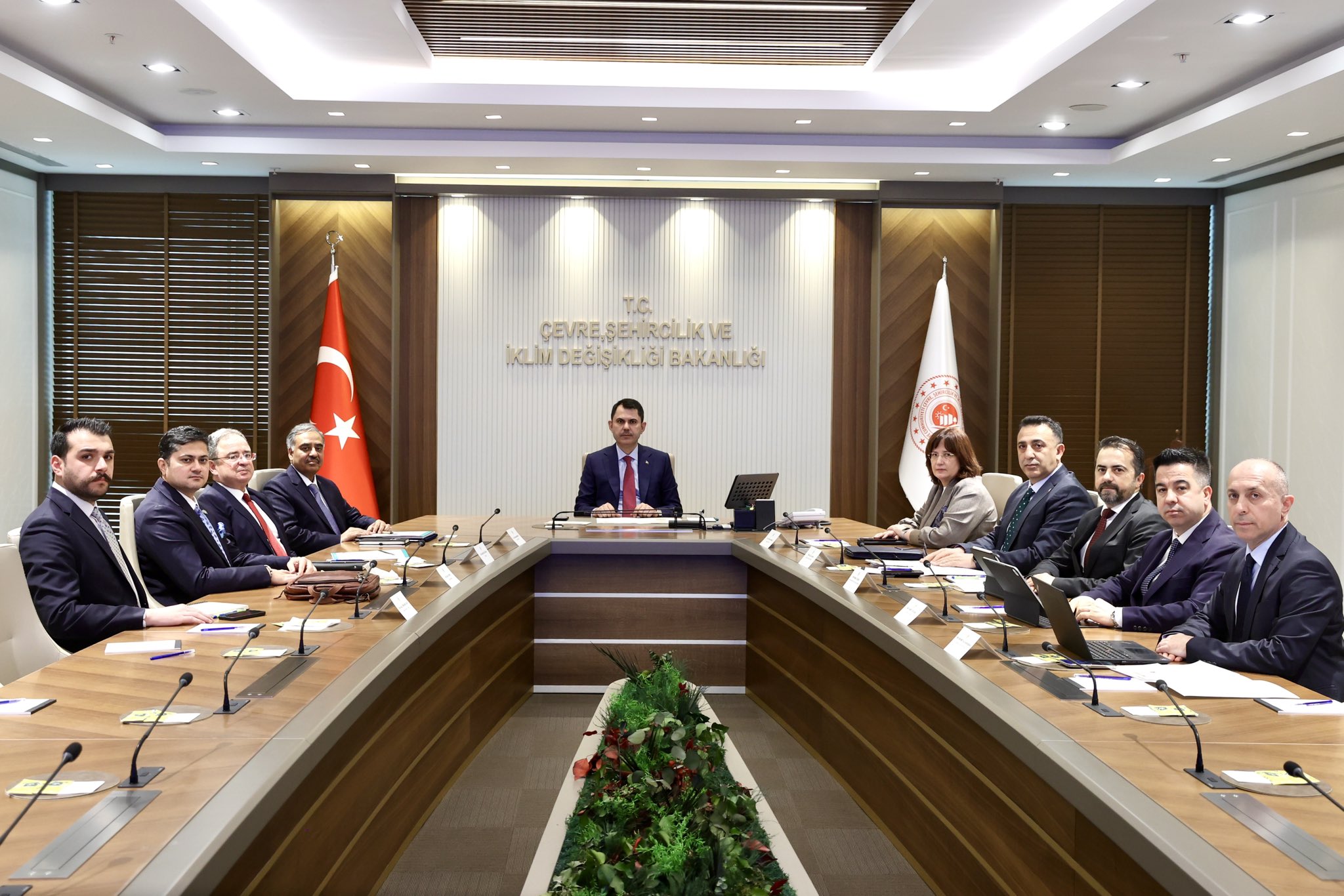 D-8 Teşkilatı ile Görüşme