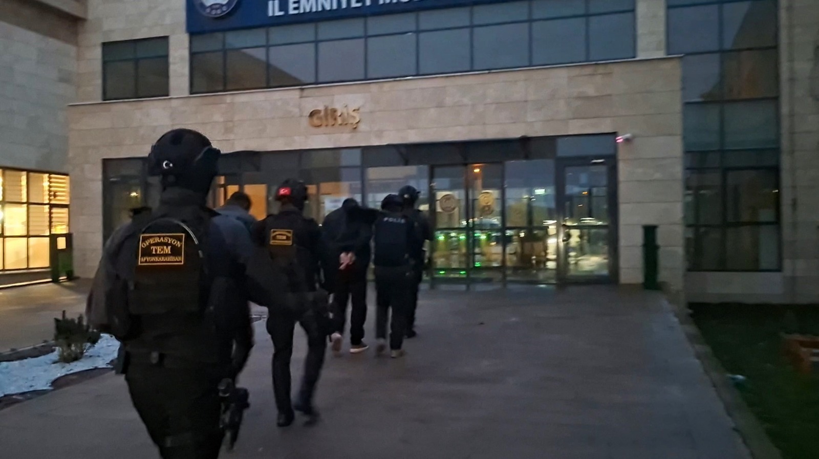 DEAŞ Operasyonuna Sosyal Medyadan Destek Veren 2 Şahıs Bolvadin’de Yakalandı