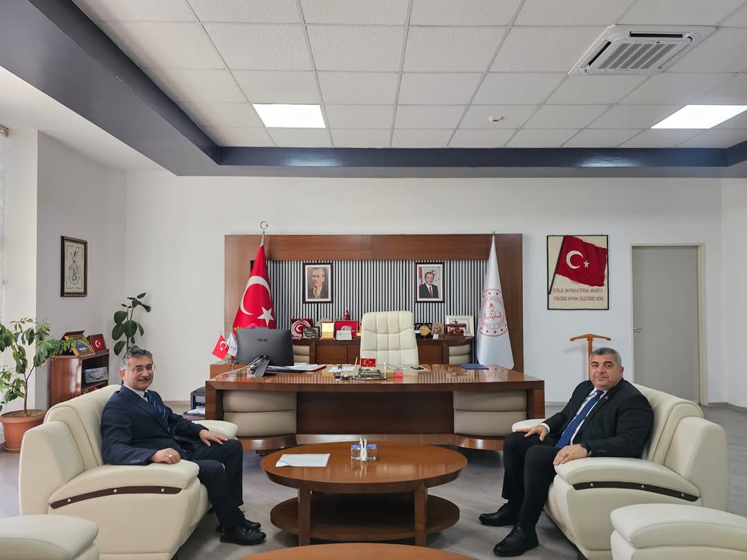 Emirdağ Devlet Hastanesi Başhekimi Dr. Hacı Bayram Gürbüz, İl Milli Eğitim Müdürümüz Miraç Sünnetci'yi Ziyaret Etti