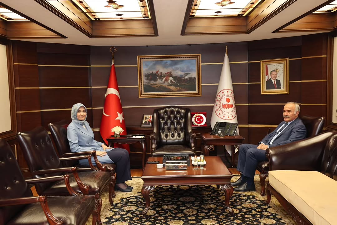 İçişleri Bakan Yardımcısı Kübra Güran Yiğitbaşı, TUSAŞ Yönetim Kurulu Başkan Vekili Seyfullah Hacımüftüoğlu ile Görüştü