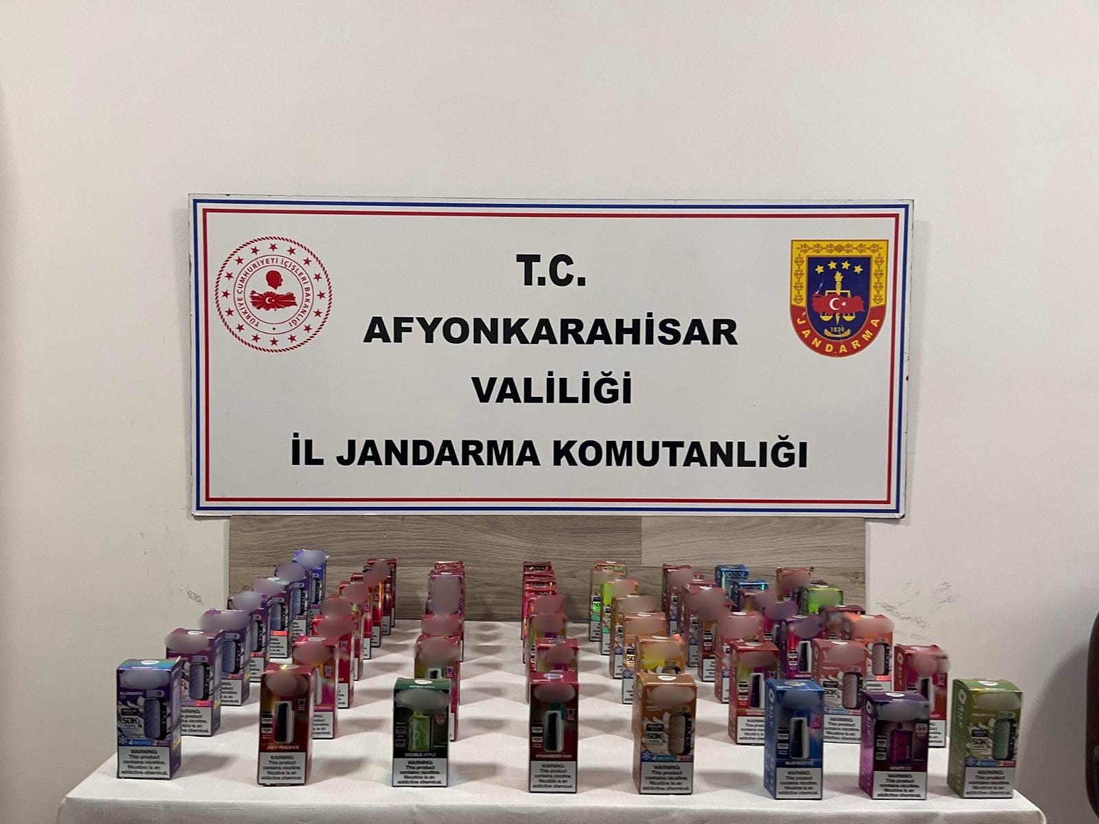 İl Merkezinde Kaçak Elektronik Sigara Ele Geçirildi