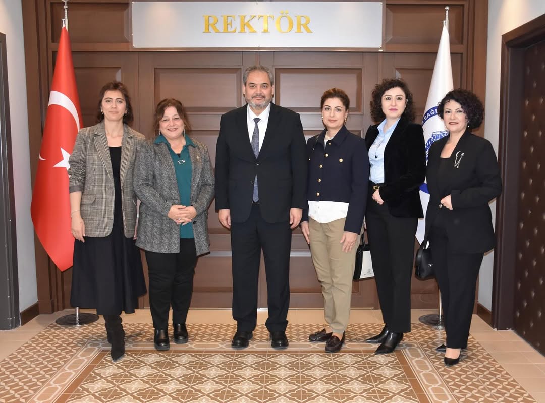 Rektörümüz Prof. Dr. Adem Aslan, Uluslararası Girişimci İş Kadınları Derneği Başkanı Melike Akkent'i Kabul Etti
