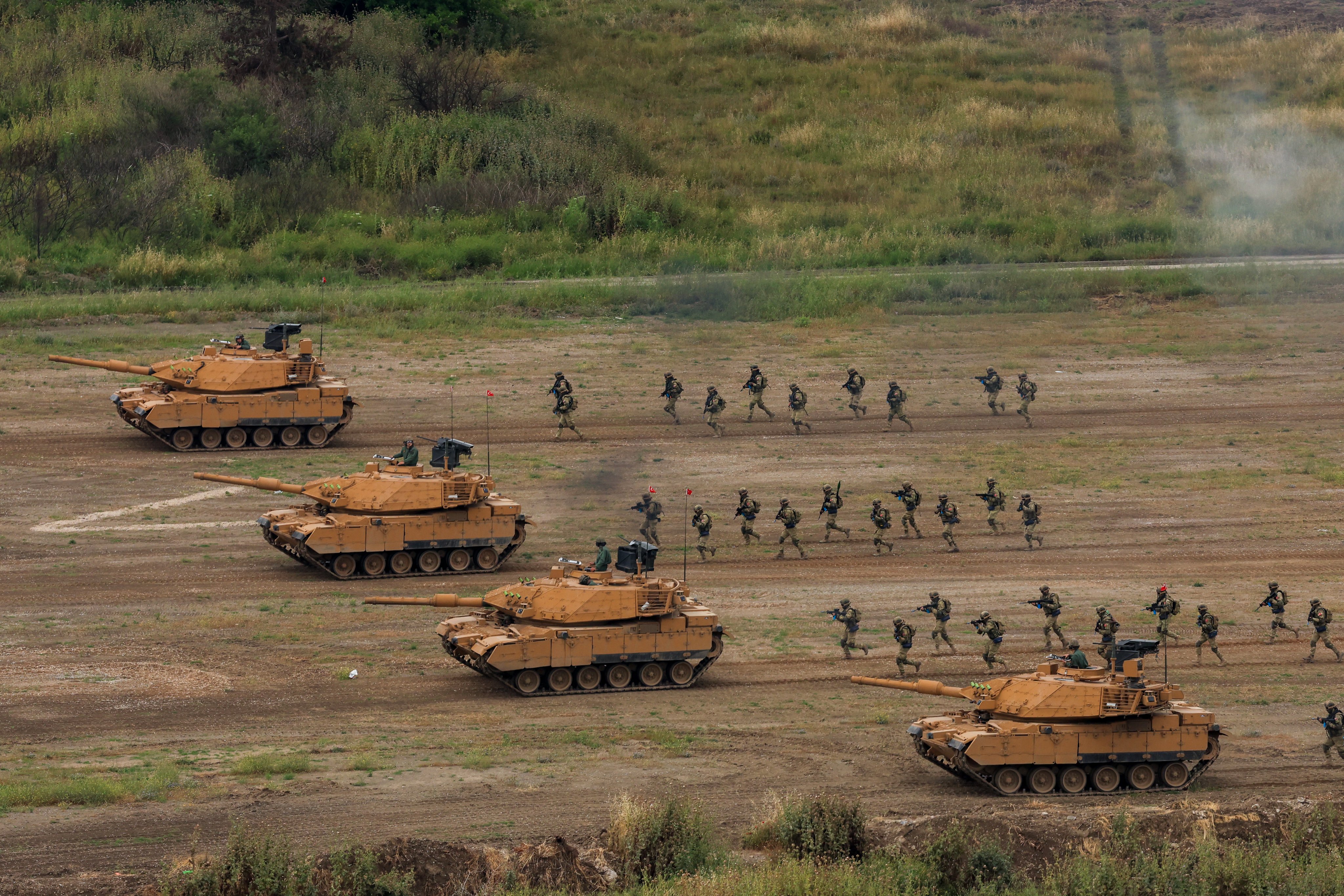 Tank gücü ve Mehmetçik cesareti bir arada