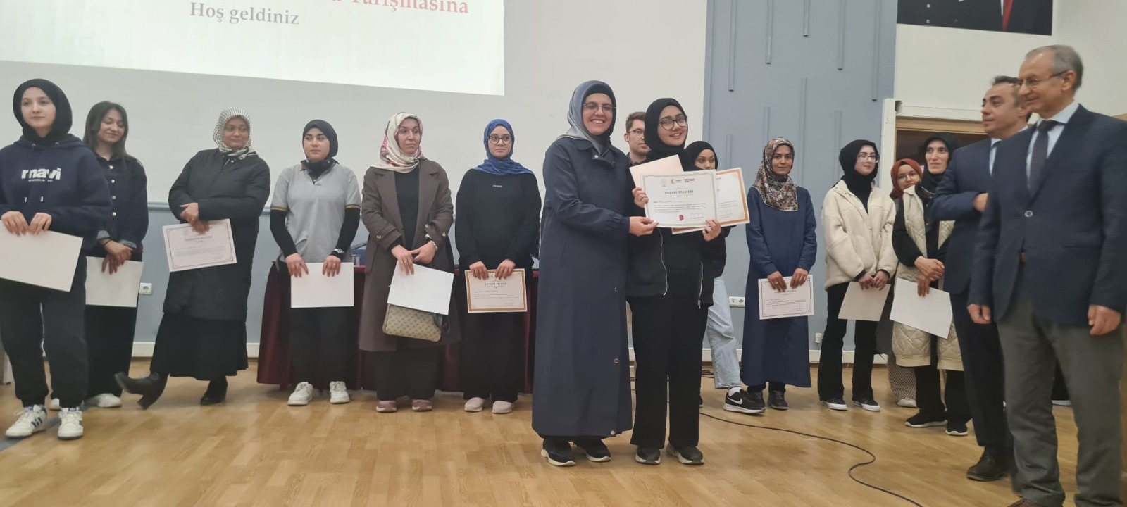 Tarihi Liseden Bir Tarihi Başarı Daha!