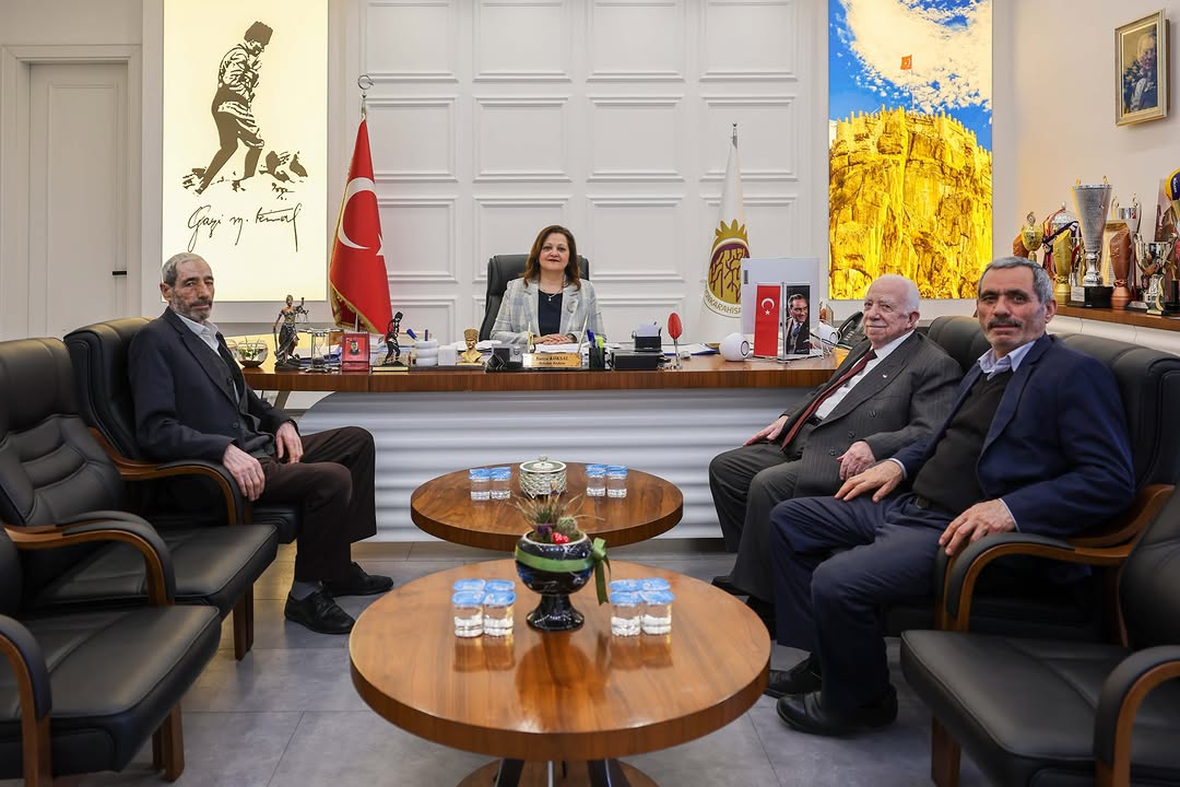 Toptancı Hali Başkanı Ali Çiloğlu, Yönetim Kurulu Üyeleri İle Görüştü