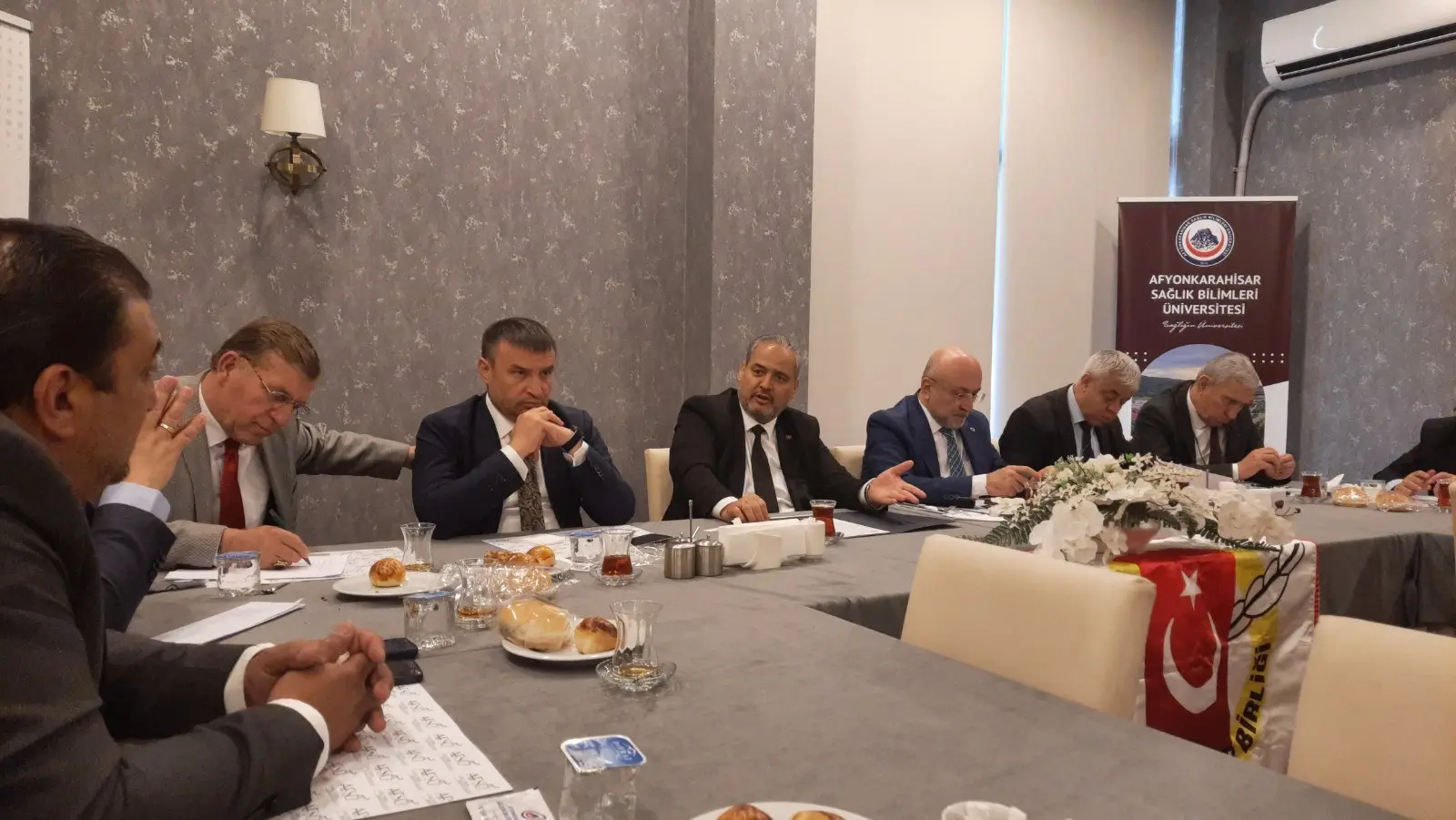 Afyonkarahisar'da Termal Su Tedavi Merkezi Kurulacak