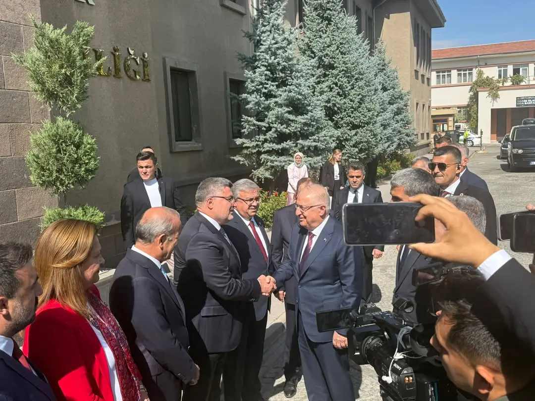 Afyonkarahisar Valiliği'nden Millî Savunma Bakanı'na Ziyaret