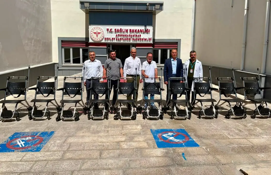 Ahmetpaşa Belediyesi'nden Afyonkarahisar Devlet Hastanesi'ne Anlamlı Destek