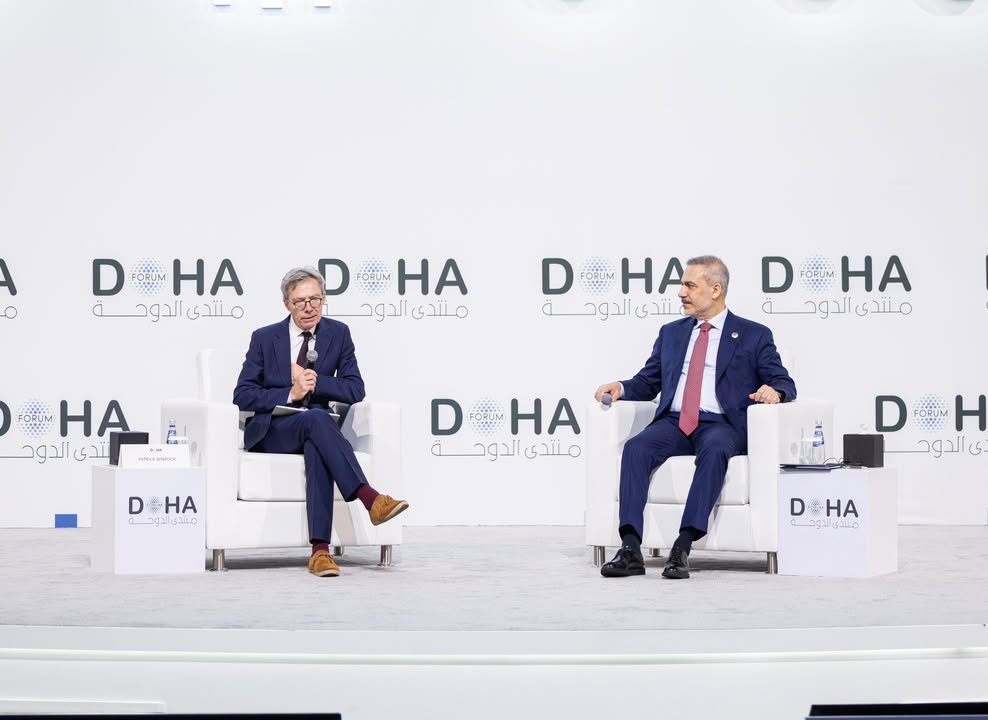 Bakan Hakan Fidan, Doha Forumu'nda Patrick Wintour ile Soruları Yanıtladı