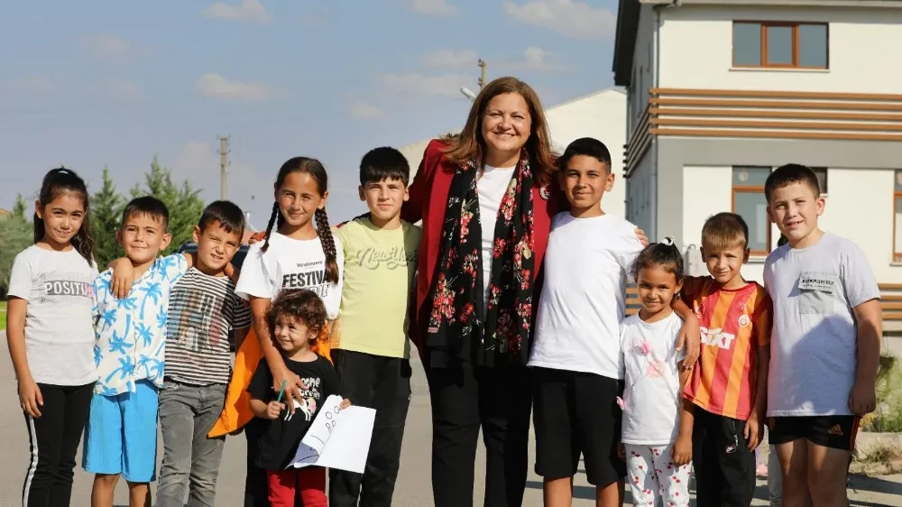 Başkan Köksal: Yıllardır Hak Ettiği Hizmeti Alamayan Bir Mahalle