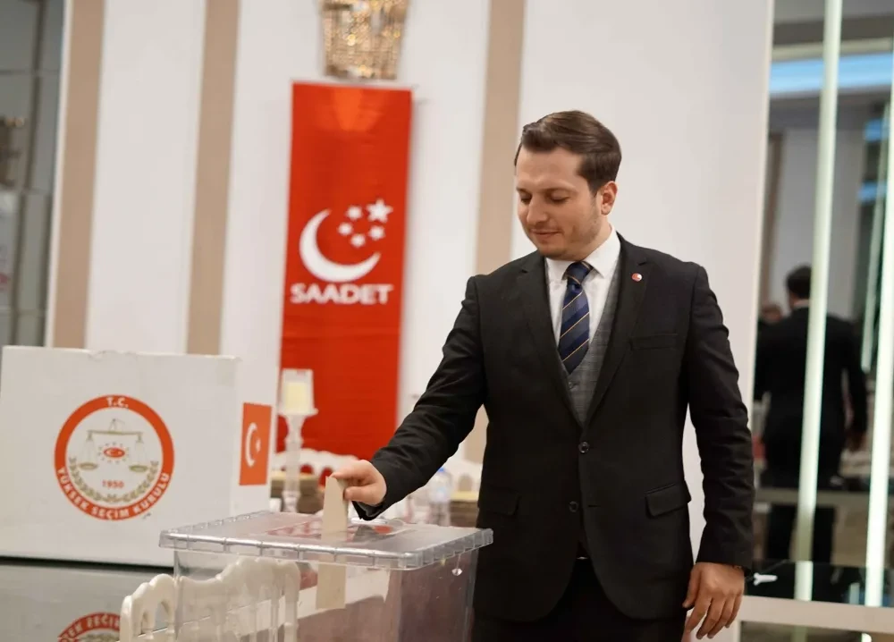 Saadet Partisi’nde Beytullah Karataş Yeniden İl Başkanı Seçildi